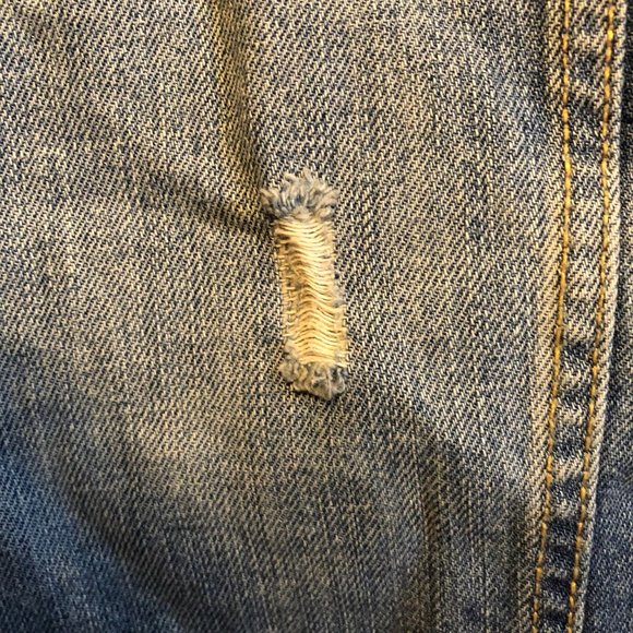 GAP WOMEN' S 1969 CLASS DISTRESSED DENIM JEAN JACKET SIZE EXTRA SMALL  XS NWOT - Picture 11 of 16